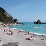 Ca'da Lu' * Velva